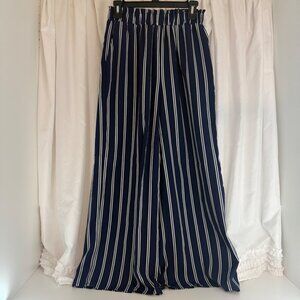 SHEIN Striped Navy & White Wide-Leg Pants Size M